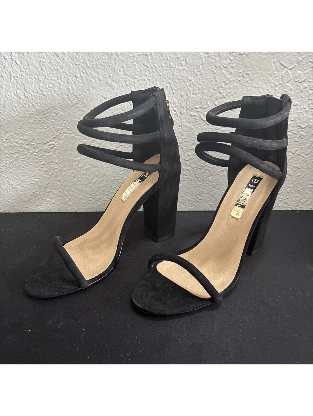 Billini Black Strappy Block Heels Size 6 Open Toe Ankle Cage